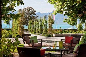 Beau-Rivage-Palace-Lausanne-Bar-Garten