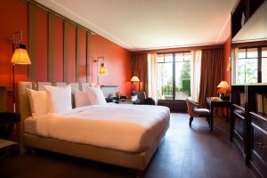 La-Reserve-Hotel-Room-3