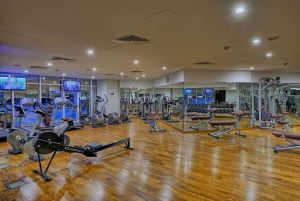 Fussball-Trainingslager-Weltweit-Dubai-Ghaya-Grand-Resort-Gym