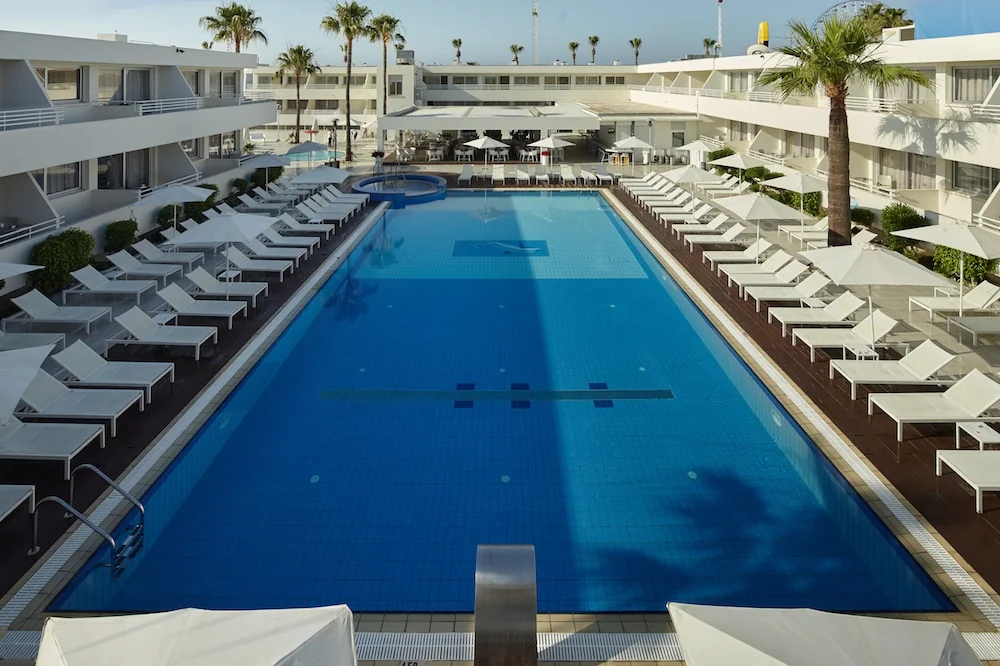 Hôtel Melpo Antia, piscine, Ayia Napa, Chypre