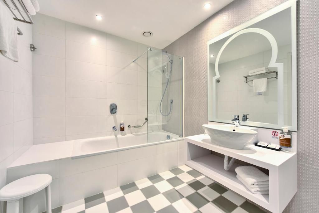 Db San Antonio Hotel & Spa-Hotel, Badezimmer 2, Malta