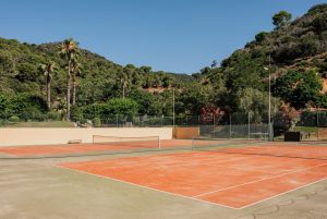 Tennis-Holiday-Spain-mainland-Zel-Costa Brava-Tennis-hard-court-scaled